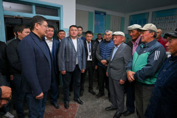 Фотография к новости: Качественный интернет в самый отдаленный аул пообещал провести аким Абайской области