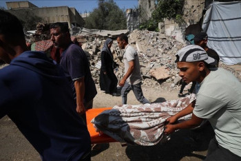 Фотография к новости: Израильская армия ударила по центрам помощи в секторе Газы