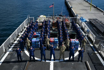 Фотография к новости: Береговая охрана США изъяла кокаин на 220 миллионов долларов