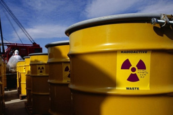 Фотография к новости: Казахстан ратифицирует соглашение СНГ: как будут перевозить радиоактивные материалы через границы