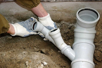 Фотография к новости: При замене канализации погибли двое рабочих в Караганде