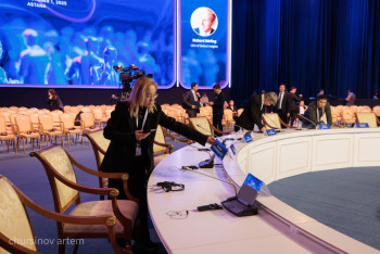 Фотография к новости: Спецрепортаж: Как прошло первое заседание Совета по развитию ИИ в Астане