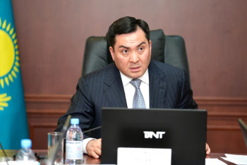 Фотография к новости: После жалоб на тарифы и бензин министр пообещал "новый уровень" диалога с обществом