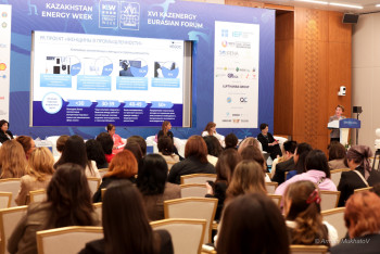 Фотография к новости: Сообщества женщин в атомной энергетике объединяют Россию и Казахстан