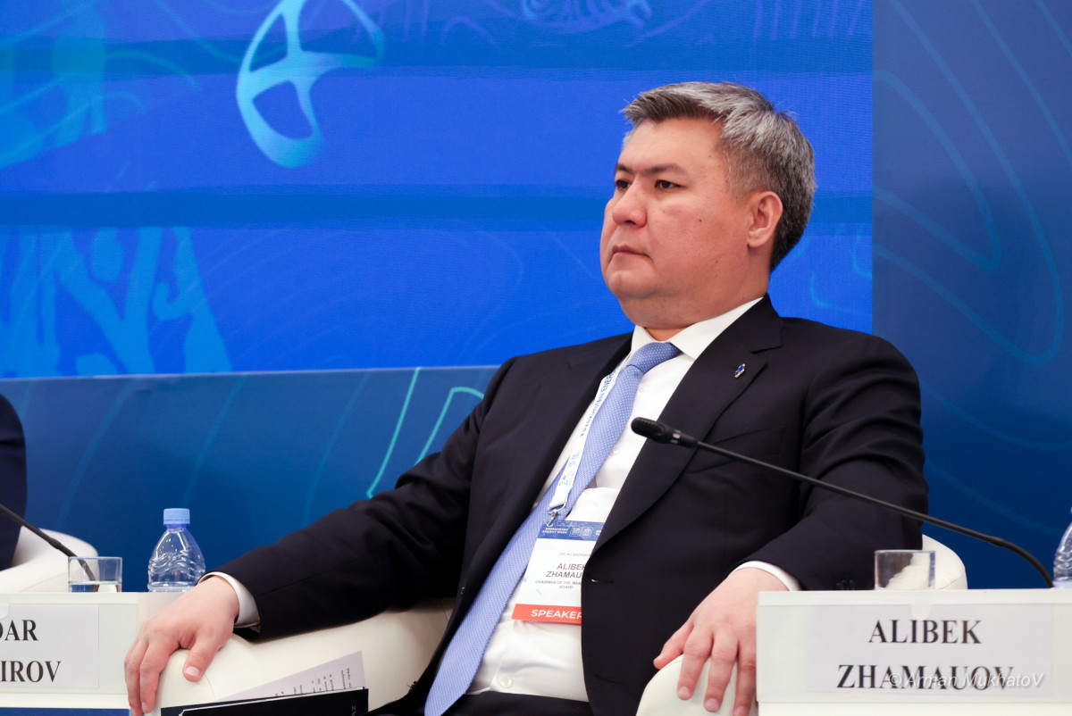 Арман Мухатов