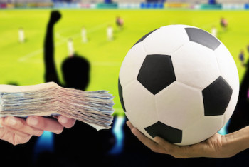 Фотография к новости: Скандал в казахстанском футболе: Генпрокуратура выяснила, что игроки ставили на собственные матчи