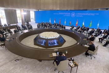 Фотография к новости: Токаев предложил создать Совет по энергоэффективности и обсудил угрозу обмеления Каспия