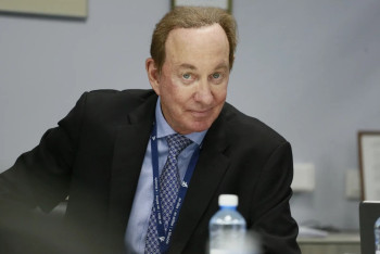 Питер Фостер покидает Air Astana