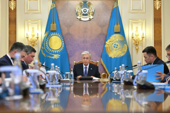 Фотография к новости: Токаев провел совещание по вопросам макроэкономической стабильности