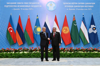 Фотография к новости: Токаев прибыл на саммит глав государств СНГ в Душанбе