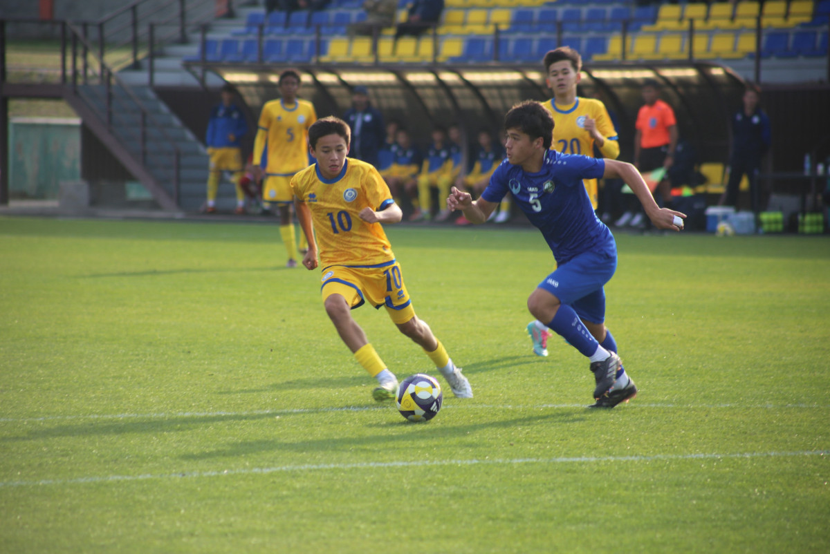 Юношеская сборная Казахстана обыграла Узбекистан