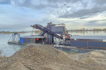 Фотография к новости: В Казахстане усиливают противопаводковую защиту регионов