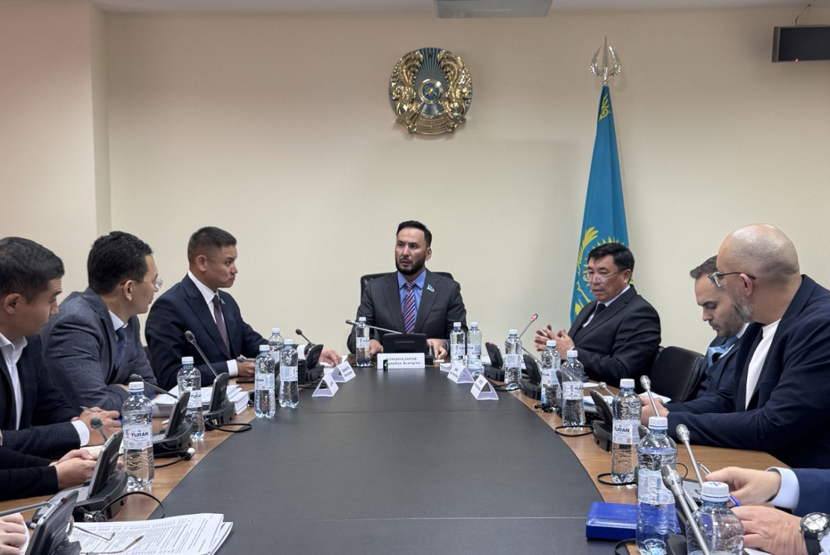 партии Respublica