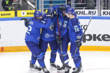 "Барыс" уступил "Ак Барсу" в серии буллитов