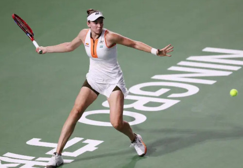 Фотография к новости: Елена Рыбакина выиграла турнир WTA-500 в Китае