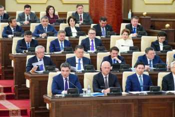 Фотография к новости: Олжас Бектенов: Правительство прилагает все усилия для устойчивого и динамичного экономического роста