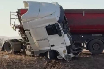 Фотография к новости: МВД направило спецгруппу для расследования ДТП в Актюбинской области