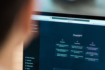 Госслужащим в Казахстане не запретят пользоваться ChatGPT — Смышляева