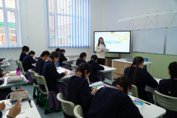 Фотография к новости: Кокшетау строит будущее: открыты школы и детские сады нового формата