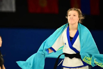 Фотография к новости: Казахстанка Амелина Бакиева завоевала "золото" юношеских Азиатских игр в Бахрейне