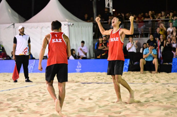 Фотография к новости: Казахстанские волейболисты завоевали "золото" юношеских Азиатских игр в Бахрейне