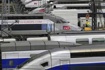 Фотография к новости: Поджог кабелей парализовал движение поездов на юго-востоке Франции