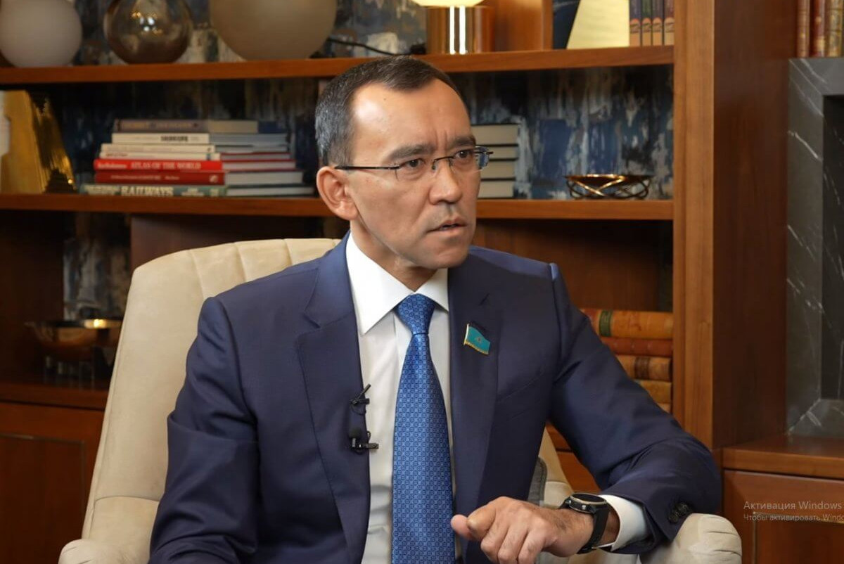 скриншот из видео