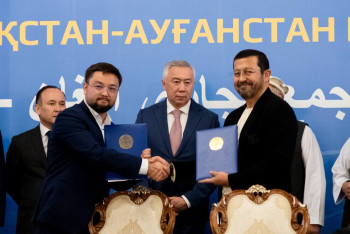 Фотография к новости: Казахстан и Афганистан подписали соглашения на 303 млн долларов