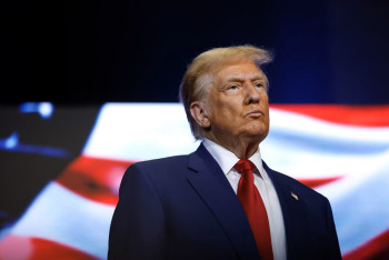 Фотография к новости: Пиар вместо дипломатии? Как Трамп строит имидж глобального лидера-миротворца