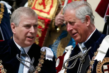 Принца Эндрю лишили всех титулов и исключили из списка пэров