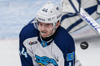 "Барыс" потерпел третье подряд поражение в КХЛ