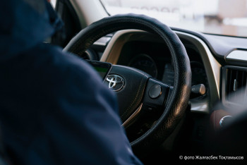 Фотография к новости: В семи регионах Казахстана водителей предупреждают о снегопадах на трассах