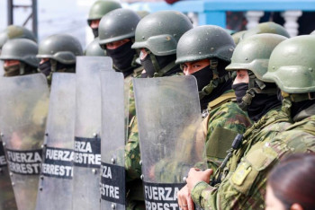 Фотография к новости: Президент Эквадора объявил новое чрезвычайное положение в семи регионах