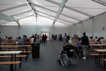 Фотография к новости: В Берлине закроют крупнейший приют для украинских беженцев