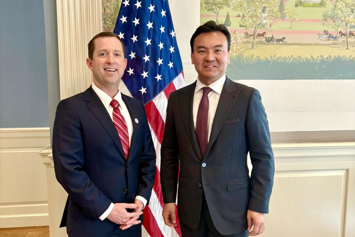 ChatGPT заговорит по-казахски: OpenAI и "Қазақ тілі" қоғамы начали совместный проект