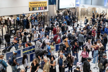 Фотография к новости: Около 1,5 тысяч авиарейсов отменены в США из-за рекордного шатдауна