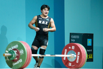 Фотография к новости: Едыге Емберды завоевал три медали на Играх исламской солидарности в Эр-Рияде