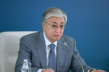 Фотография к новости: Токаев поручил Генпрокуратуре рассмотреть обращения матерей погибших военнослужащих