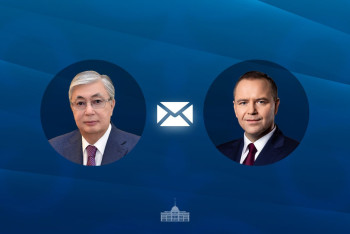 Фотография к новости: Токаев поздравил Президента Польши с Днем независимости