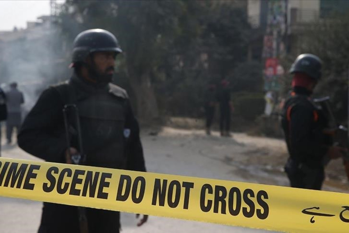 Террорист-смертник взорвался у суда в Пакистане, 12 погибших