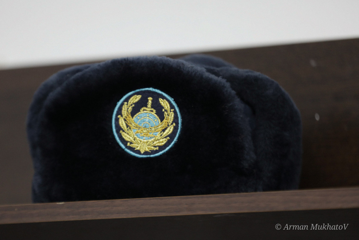 Побег не удался: полицейского задержали при получении взятки в Туркестанской области