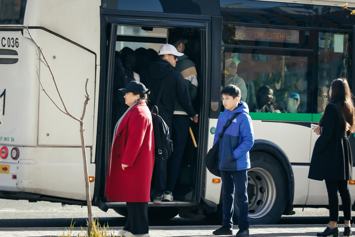 Казахстан за десятилетие повысил уровень жизни и образования