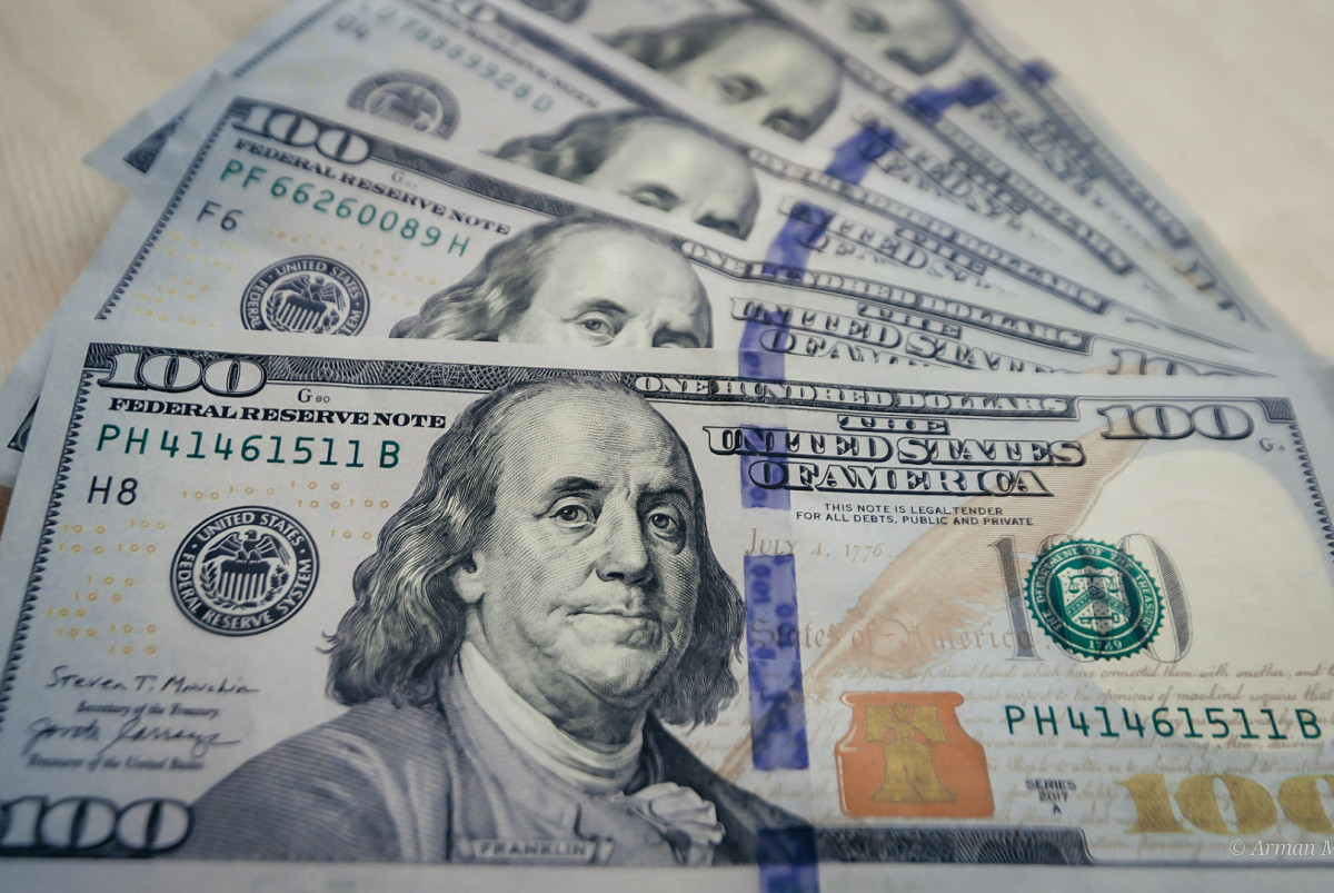 В Караганде задержали мужчину, требовавшего у бизнесвумен 700 тысяч долларов