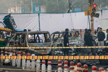 Фотография к новости: При взрыве в полицейском участке в Джамму и Кашмире погибли девять человек