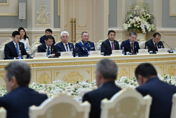 Фотография к новости: Казахстан и Узбекистан нацелились на рост торговли и совместные промышленные проекты