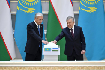 Фотография к новости: Президенты Казахстана и Узбекистана приняли участие в церемонии запуска совместных проектов