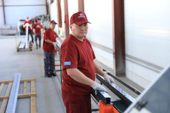 Фотография к новости: В Актобе запущен цех по производству строительных конструкций, ориентированный на экспорт