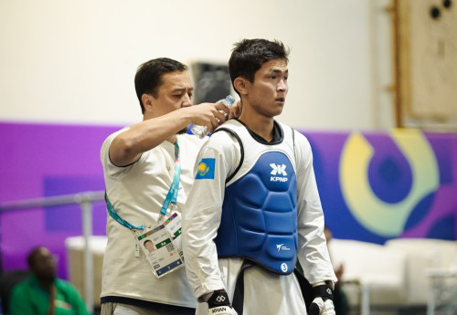 Фотография к новости: Казахстанские таеквондисты вышли в четвертьфинал Игр Исламской солидарности в Эр-Рияде