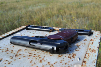 Фотография к новости: Вооружённый дебошир в Махтаарале убит после ранения полицейского