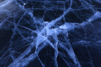 Фотография к новости: Спасатели просят жителей Астаны не рисковать жизнью